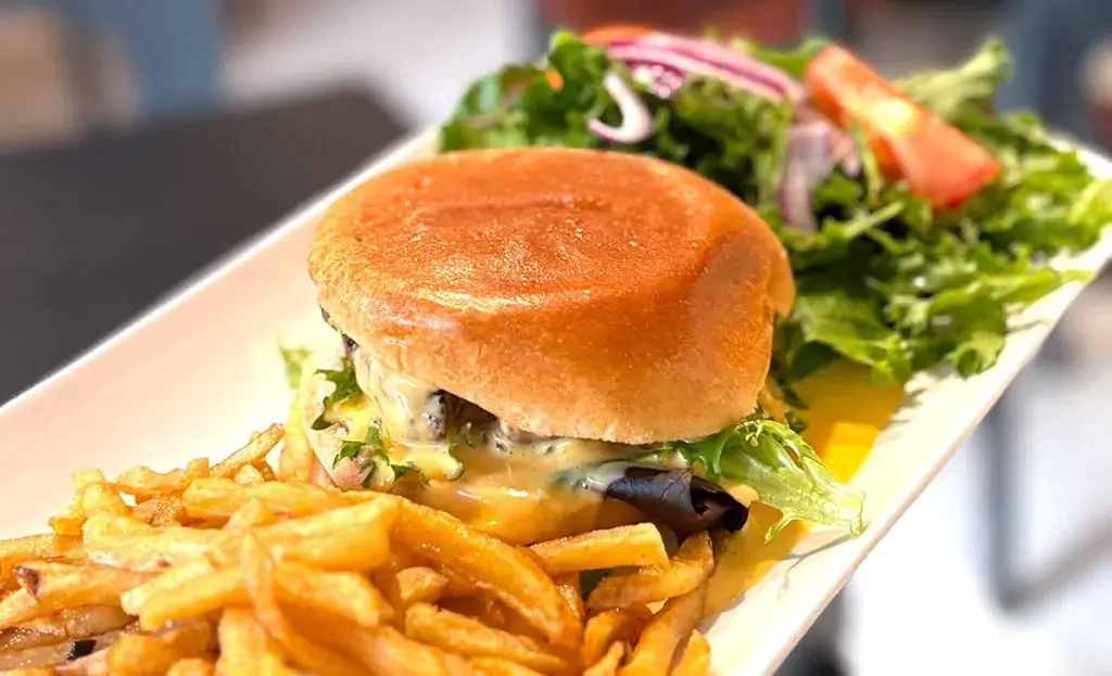 Restaurant Bar Brasserie Le Troglo_Belvès_slider_image_2