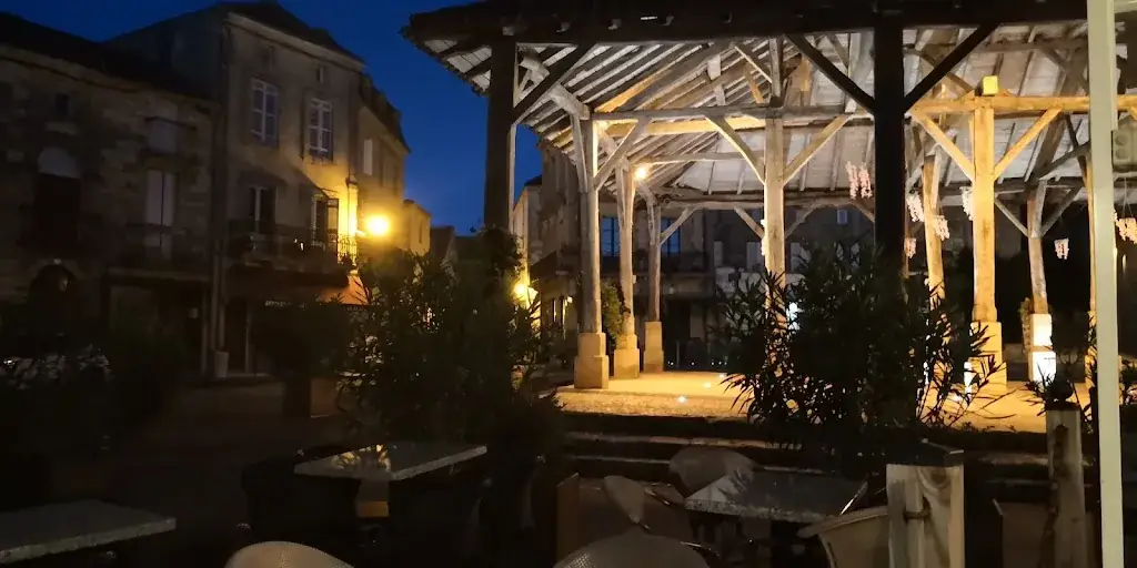 Nigel Browning_Bar brasserie de la halle_Belvès_review