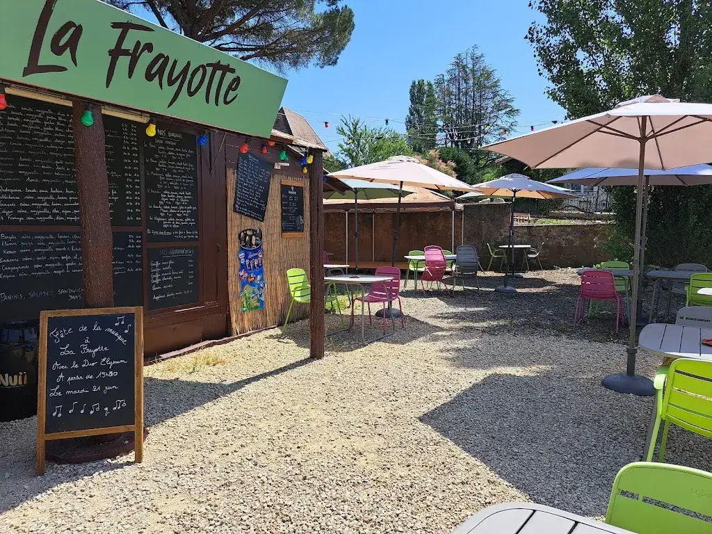 La Frayotte Pizzas Burgers Snack_Belvès_slider_image_1