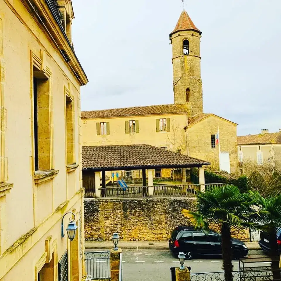 Le Belvedere de Belves B&B restaurant in Belvès