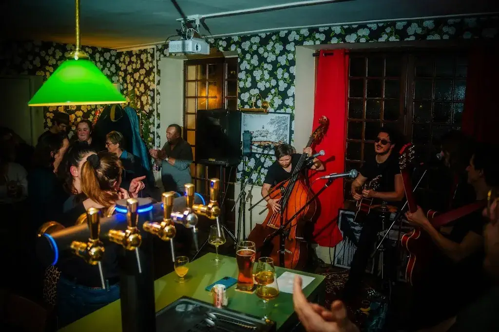 Le central by Santat (hôtel - restaurant - bar)_Bellac_slider_image_3