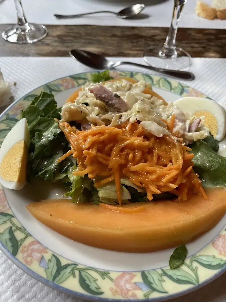 lucette baligand_Auberge des Quatre Saisons Bayles_Breuilaufa_review