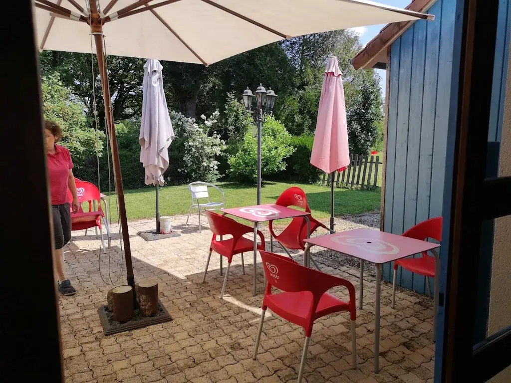 Auberge des Quatre Saisons Bayles_Breuilaufa_slider_image_1