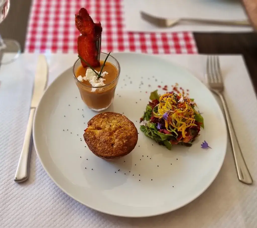 Bar Restaurant La Belle Equipe _Montrol-Sénard_slider_image_2