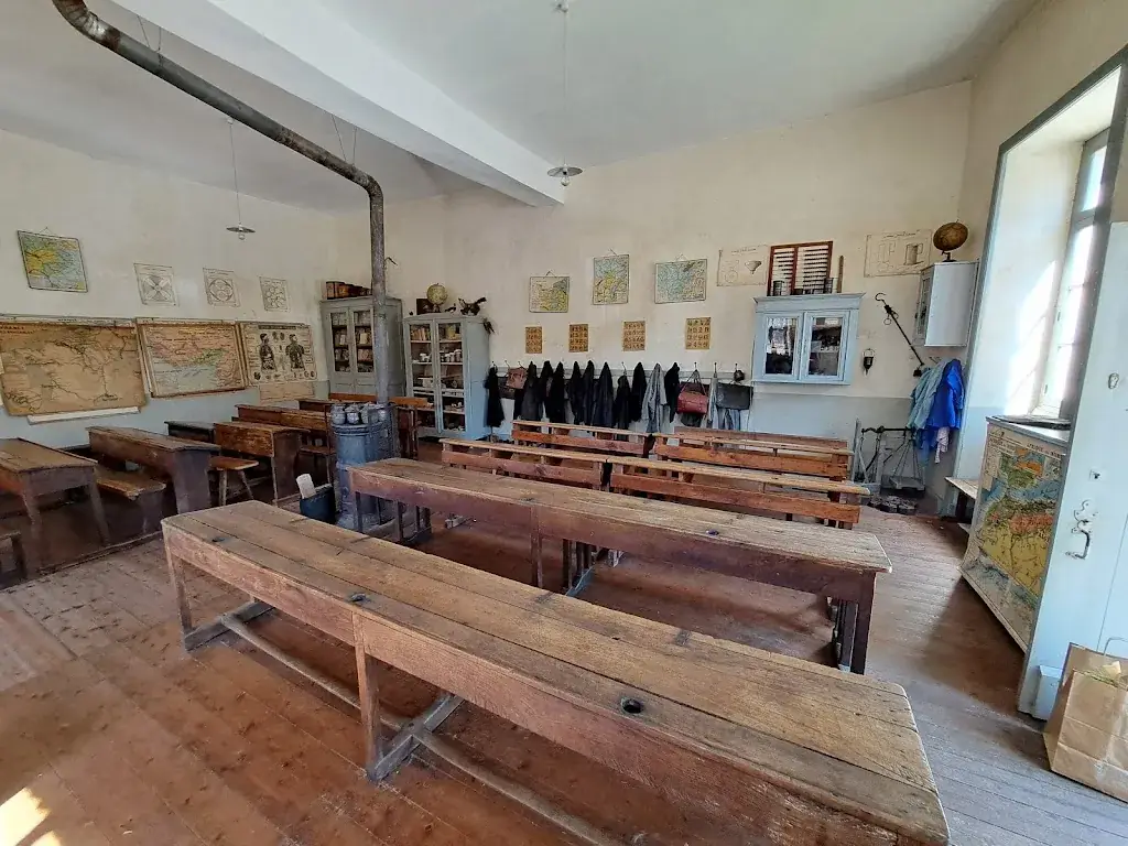 Bar Restaurant La Belle Equipe _Montrol-Sénard_slider_image_3