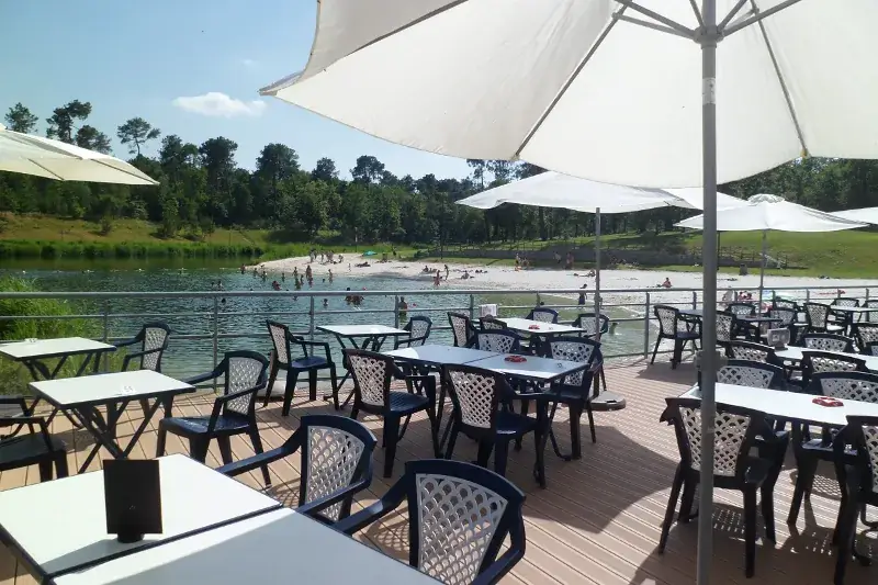 Fourchette et Sable Blanc Restaurant_Saint-Pierre-du-Mont_slider_image_1