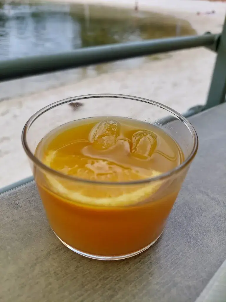 Fourchette et Sable Blanc Restaurant_Saint-Pierre-du-Mont_slider_image_3