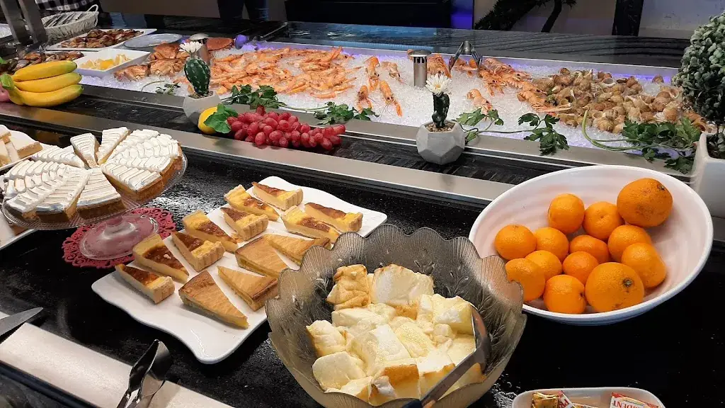 Restaurant Royal Gourmand_Saint-Pierre-du-Mont_slider_image_2