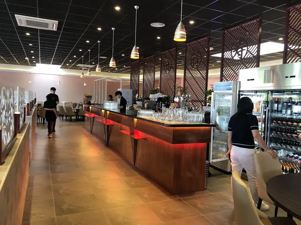 Taste & buffet_Saint-Pierre-du-Mont_slider_image_1