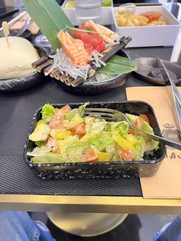 Romaric Tour Guide_MASHI_Bègles_review