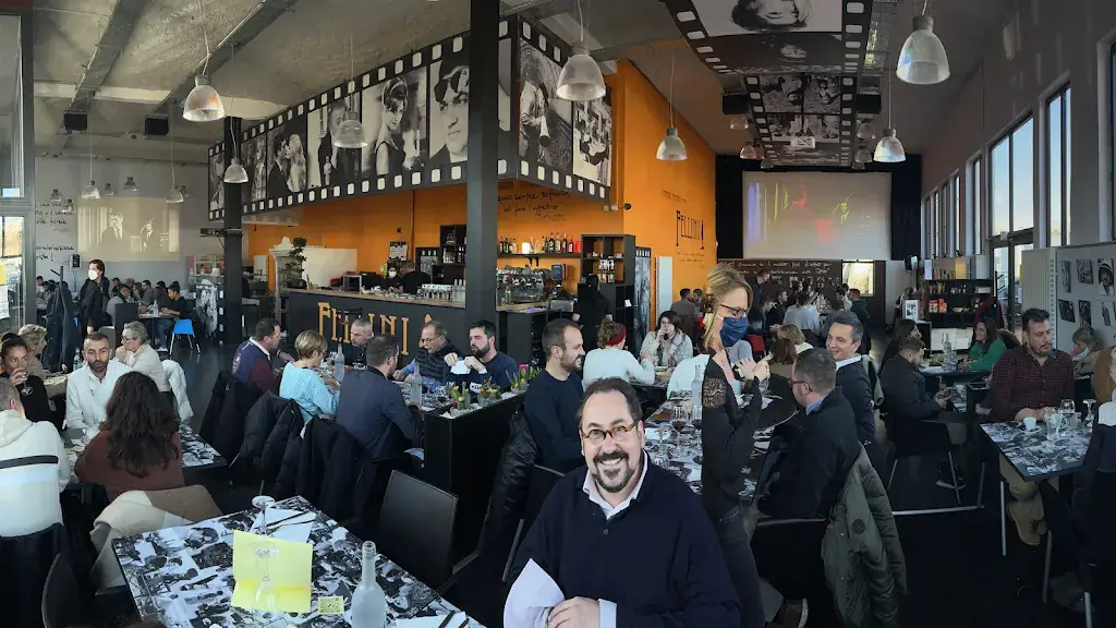 Fellini restaurant à Bègles