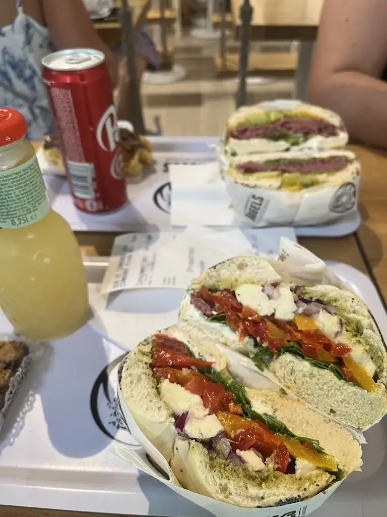 Lucas P._LA CABANE A BAGELS BEGLES_Bègles_review