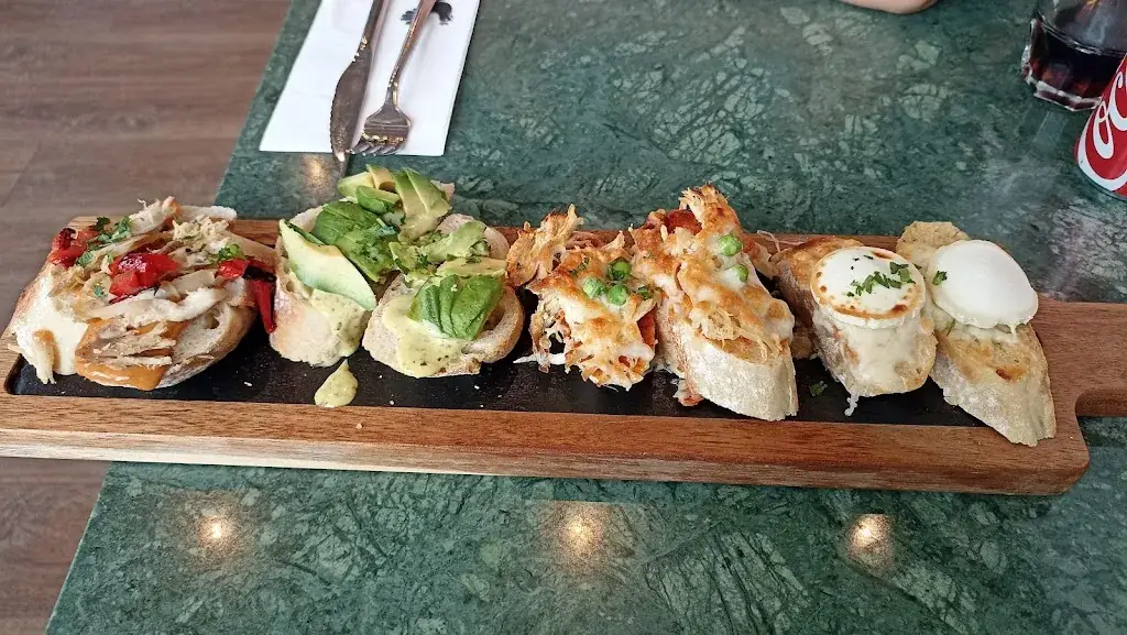 Diana Nardou_PB Poulet Braisé Begles_Bègles_review