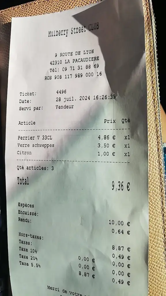 Laetitia Thibault_Mulberry Street CLUB_Pacaudière_review