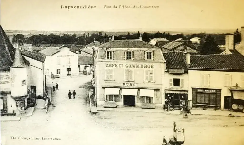 Mulberry Street CLUB restaurant in Pacaudière