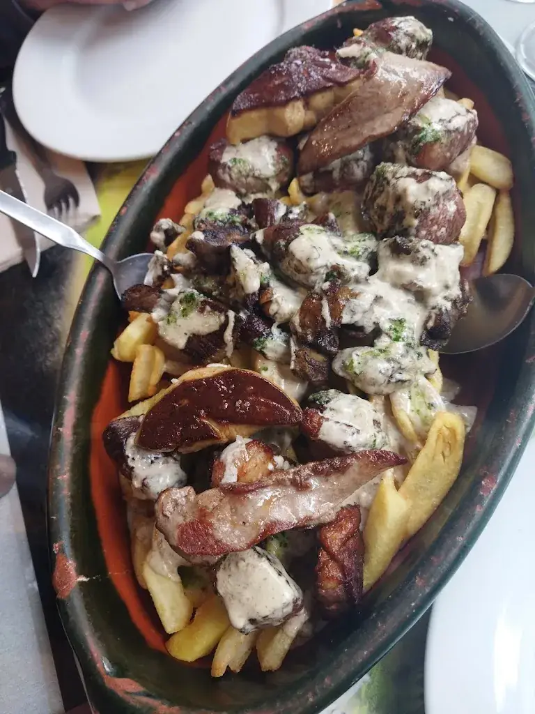 Anna Obukhova_Aux Cèpes enchantés_Bergerac_review