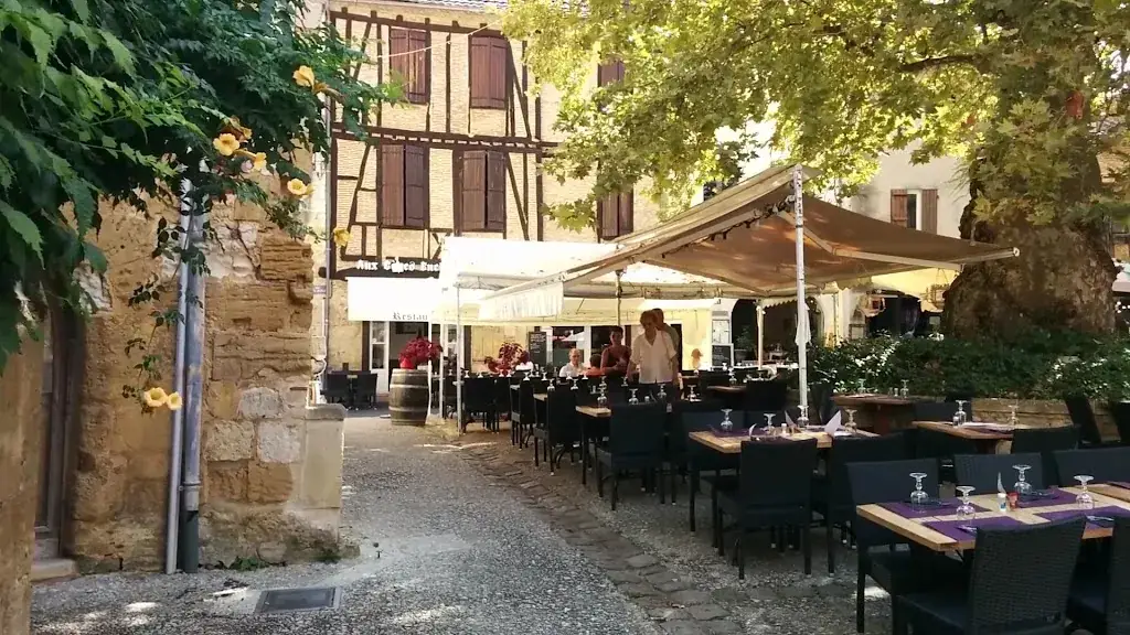 Aux Cèpes enchantés_Bergerac_slider_image_2