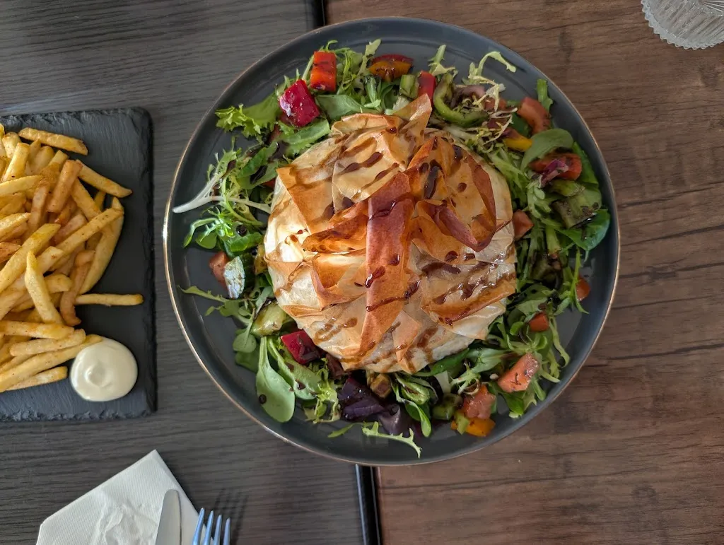 Adrianne van den Oetelaar_Crispy _Biard_review