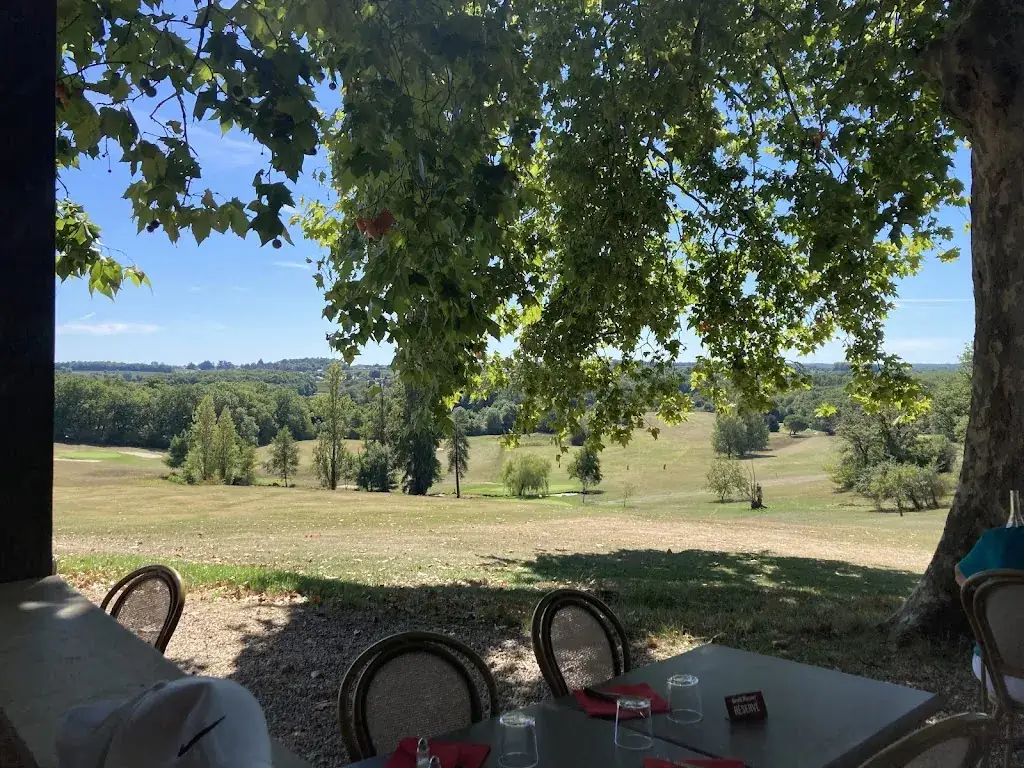 Restaurant GOLF DE TEYNAC_Beychac-et-Caillau_slider_image_3