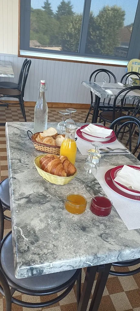 Menu_Bar Le Lac_Bessines-sur-Gartempe_image_7