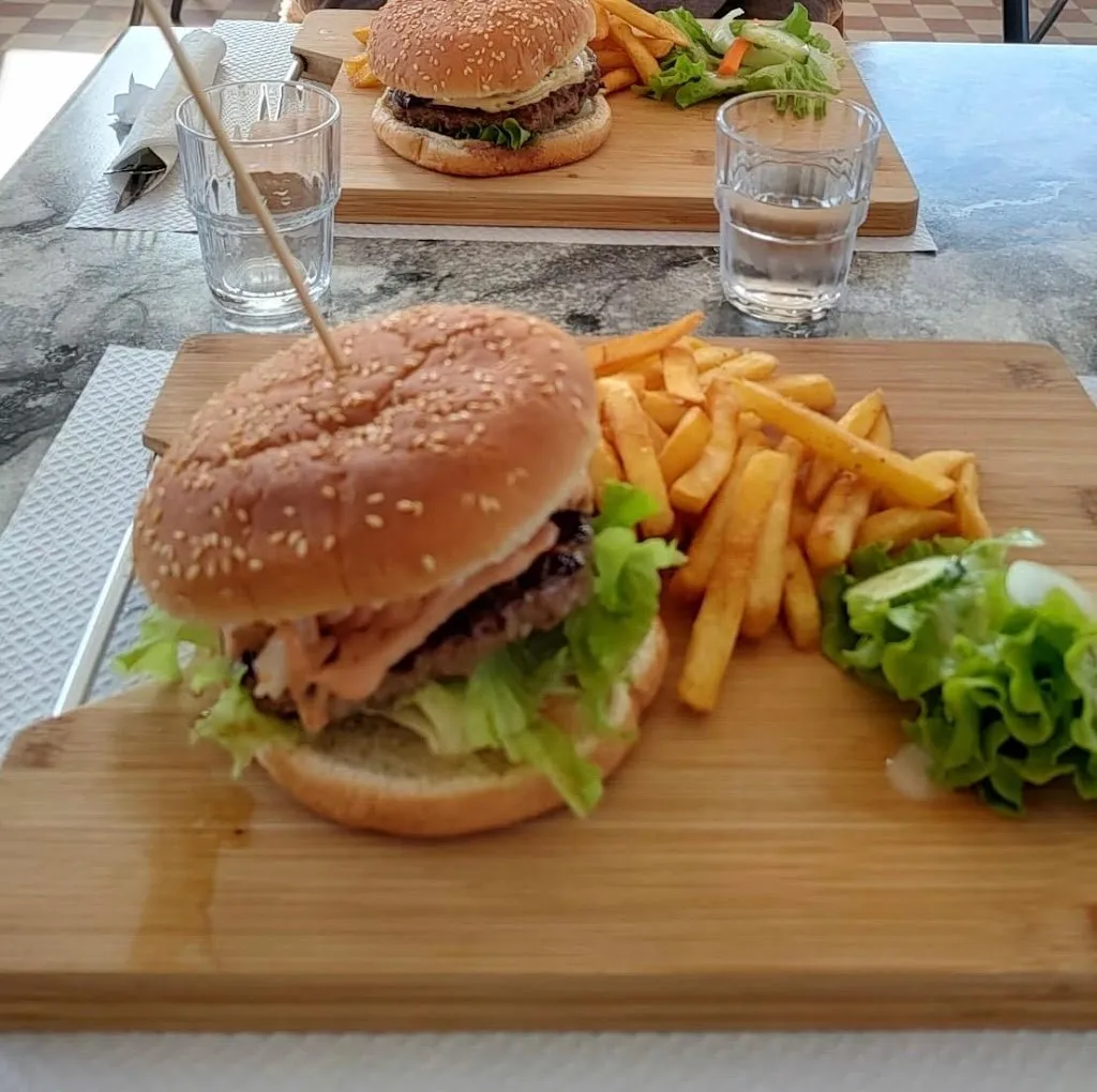 Bar Le Lac_Bessines-sur-Gartempe_slider_image_3