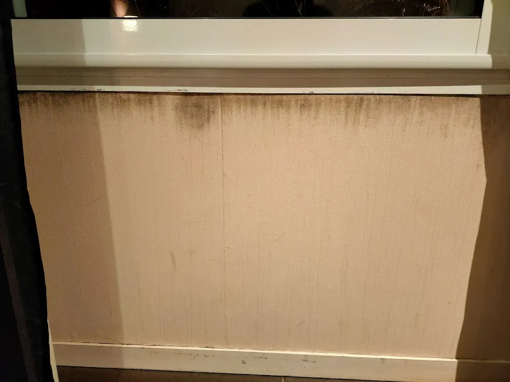 Darran Brook_The Originals City, Hôtel de France, Bessines-sur-Gartempe_Bessines-sur-Gartempe_review