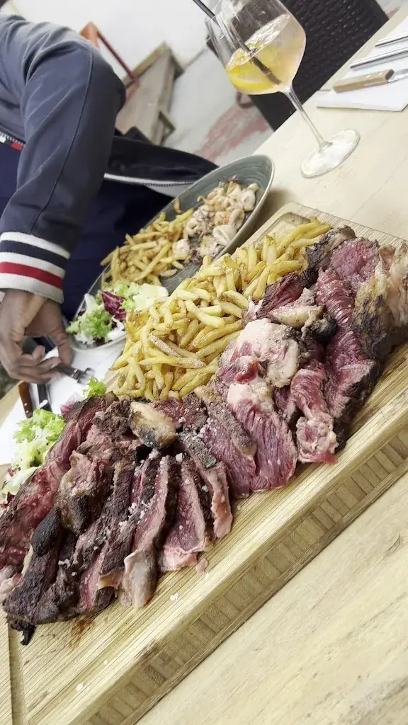 Le Poisson Rouge_Bidart_slider_image_2