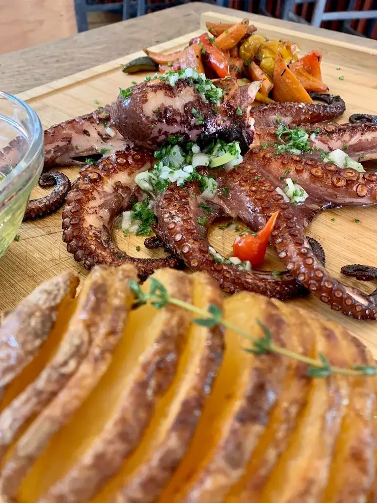 Le Poisson Rouge_Bidart_slider_image_3