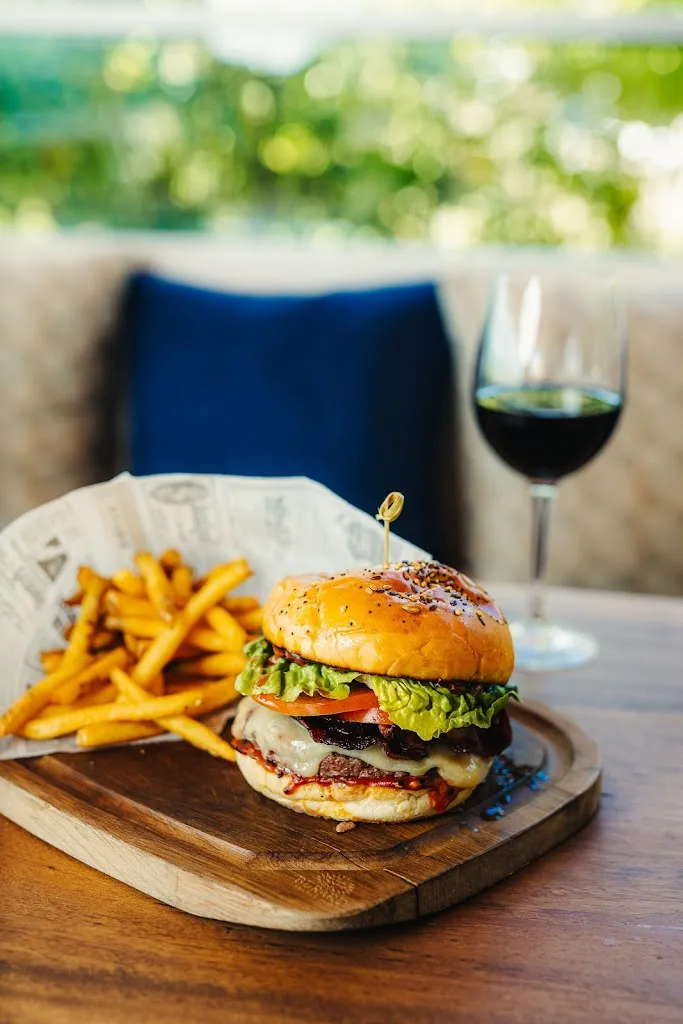 The Blue Cargo_Bidart_slider_image_3