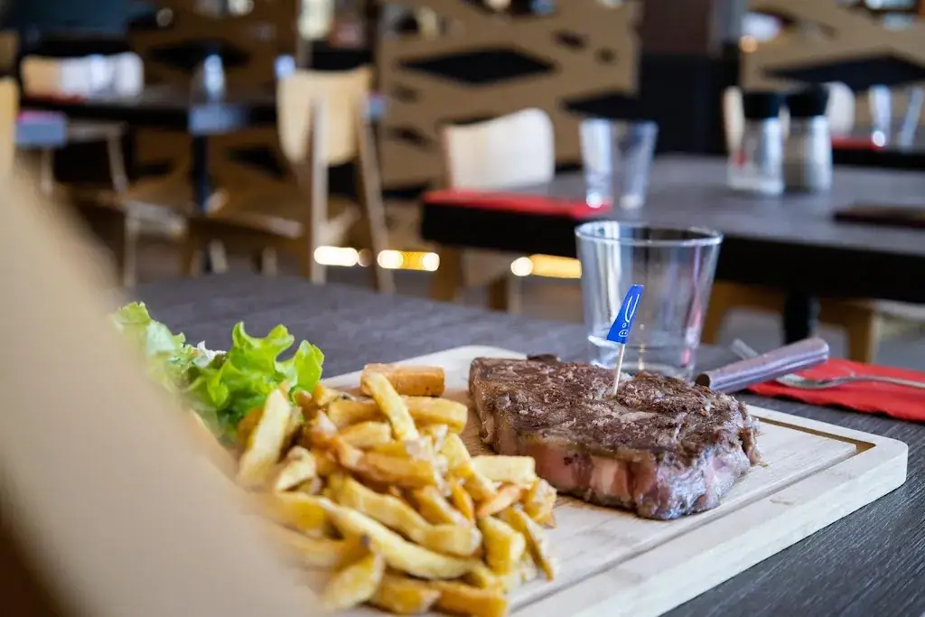 MEUH ! Restaurant Biganos_Biganos_slider_image_3