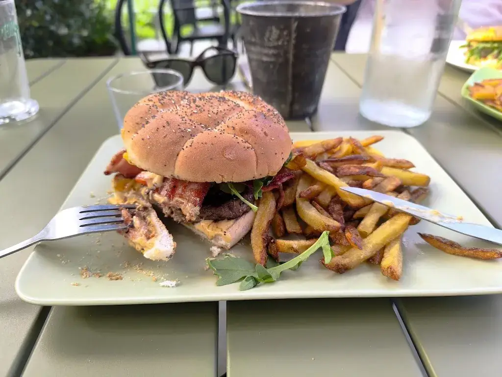 Le P'tit Bidache_Bidache_slider_image_3