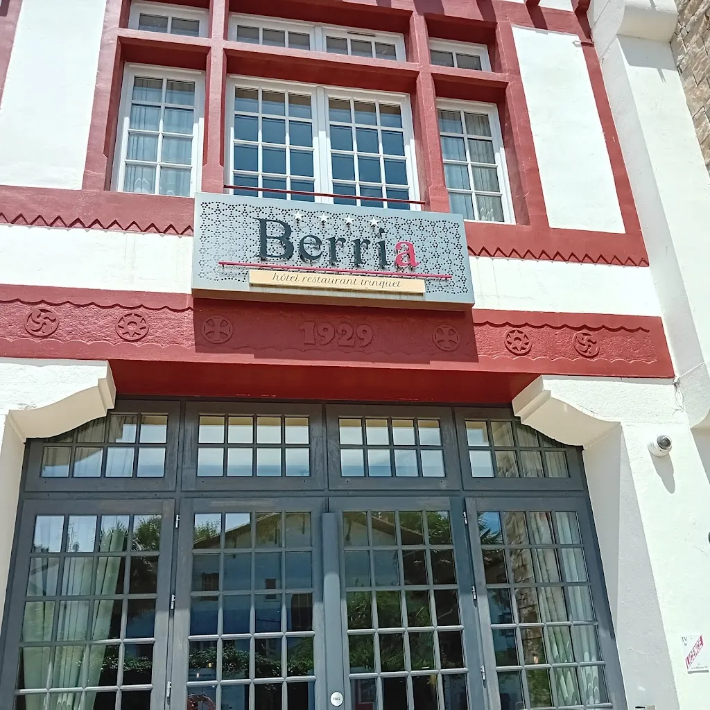 La Maison De Pierre_Hasparren_slider_image_1