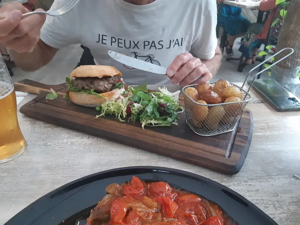 Menu_Iduki Ostatua : NOUVEAUX GÉRANTS 2025_Bastide-Clairence_image_3