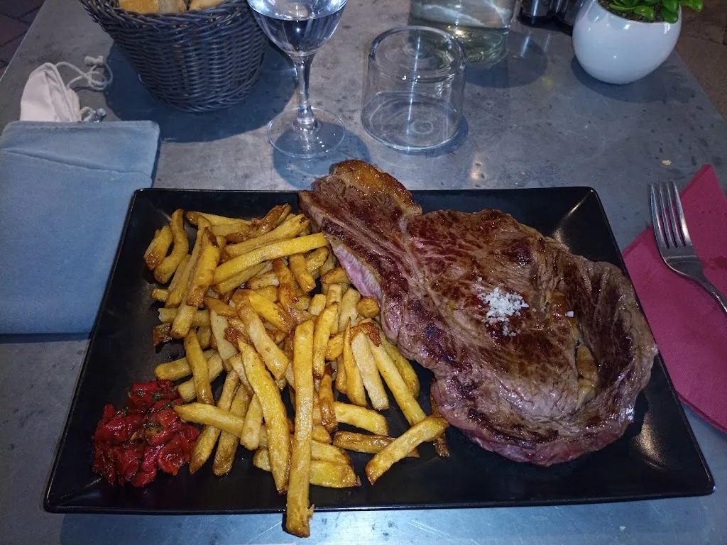 Mario Fortuna_Bar Restaurant Chez Bixente_Bardos_recensione