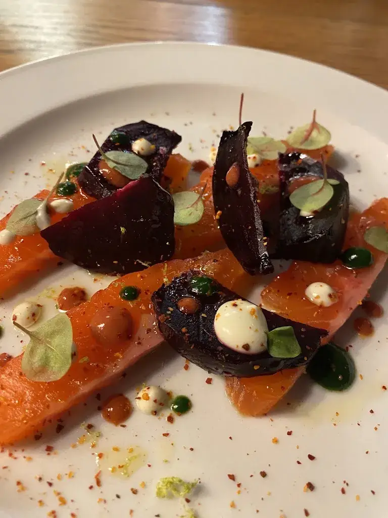 Gabriela Guarana_L'Entre Deux_Biarritz_recensione