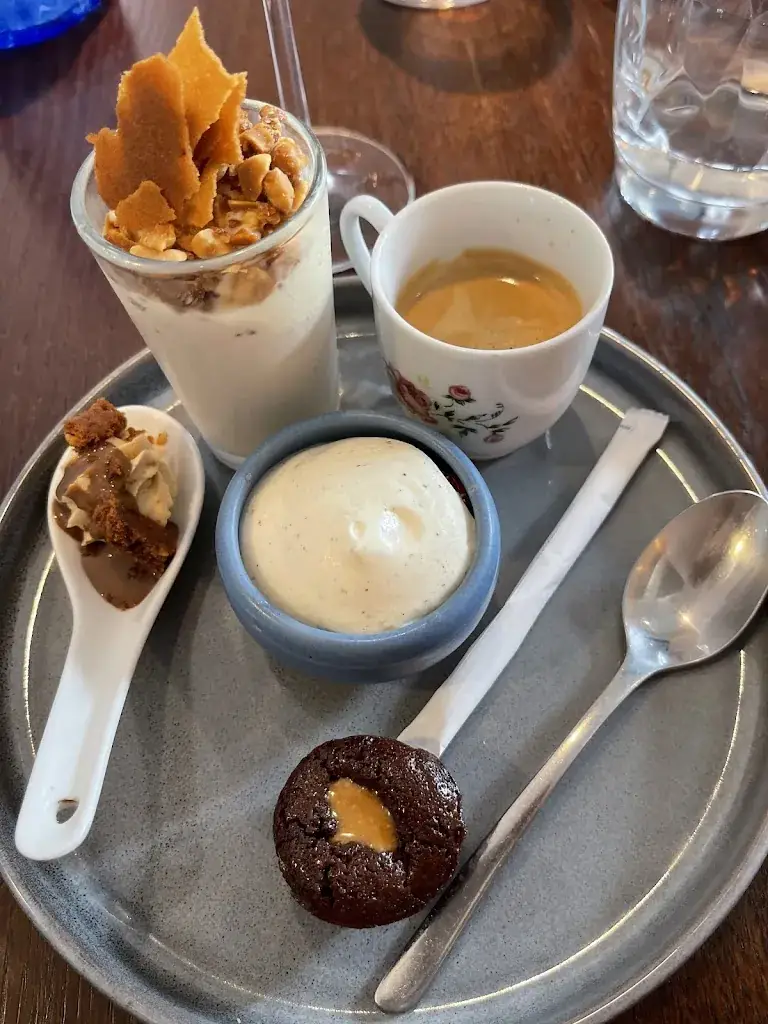 Menu_Léonie : Restaurant Bistro à Biarritz_Biarritz_image_7