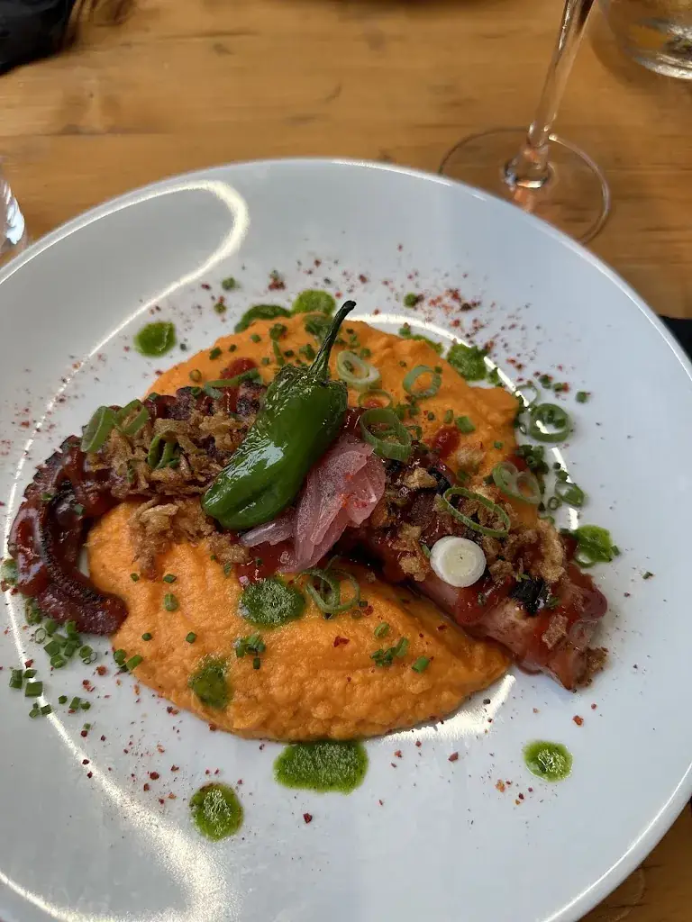 ANNA Feldman_La Belloteka_Biarritz_recensione