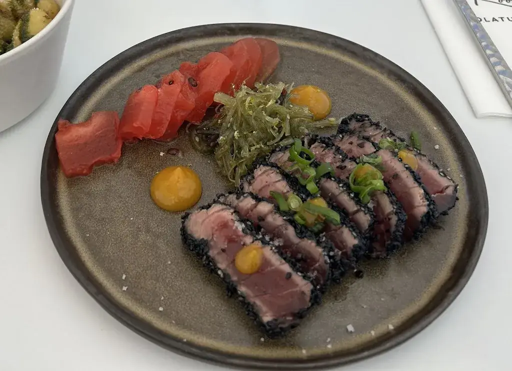 Winnie Shi_Olatua Biarritz_Biarritz_review