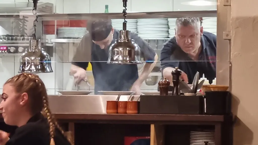 Restaurant Hernani_Biarritz_slider_image_2