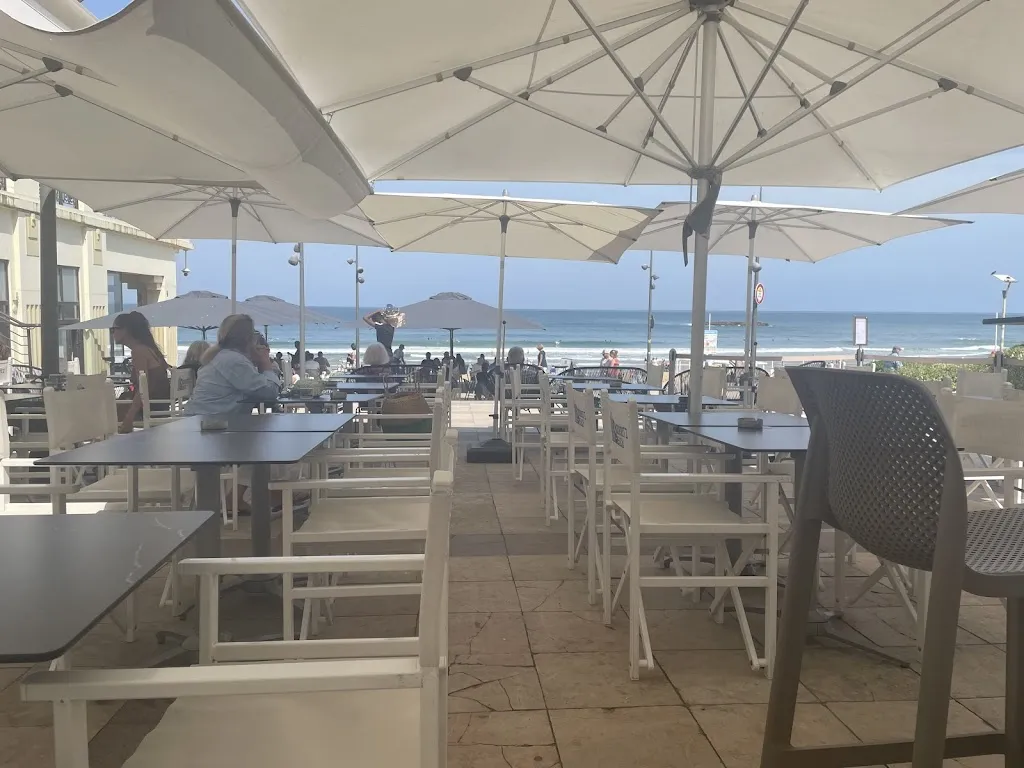 Daniel Fretwell_RESTAURANT BIARRITZ BEACH_Biarritz_review