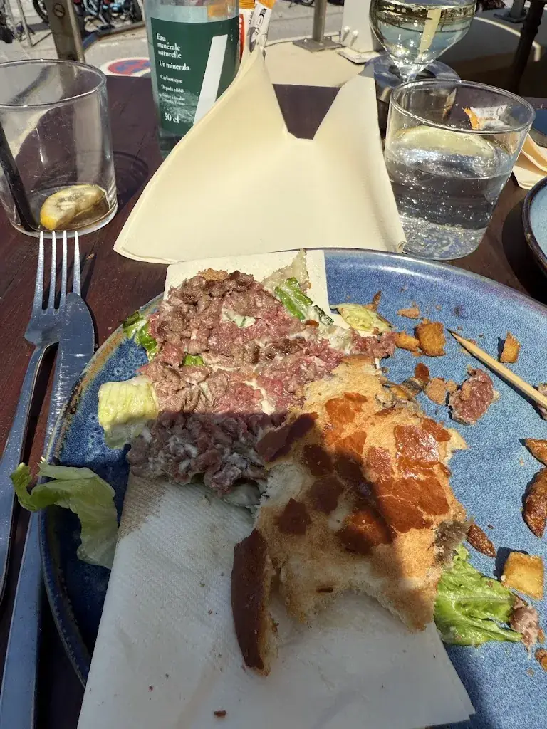 Smash 4k_LE SURFING BIARRITZ_Biarritz_review