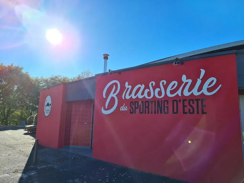 Brasserie du Sporting d'Este restaurant in Billère