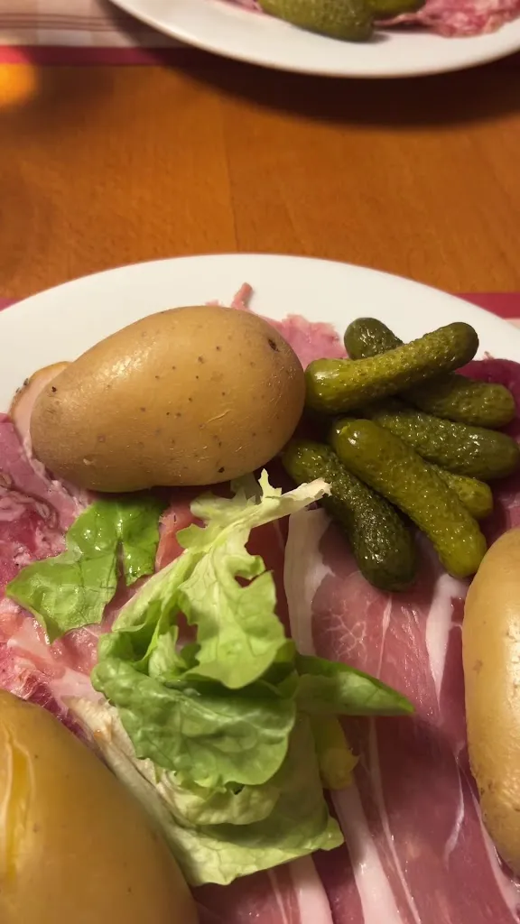 Jasmijn T_Restaurant Edelweiss_Huez_review