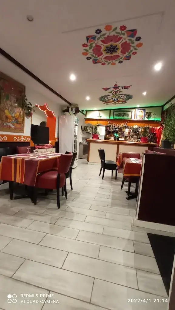 Aranya Sarkar_Bollywood Café_Billère_review