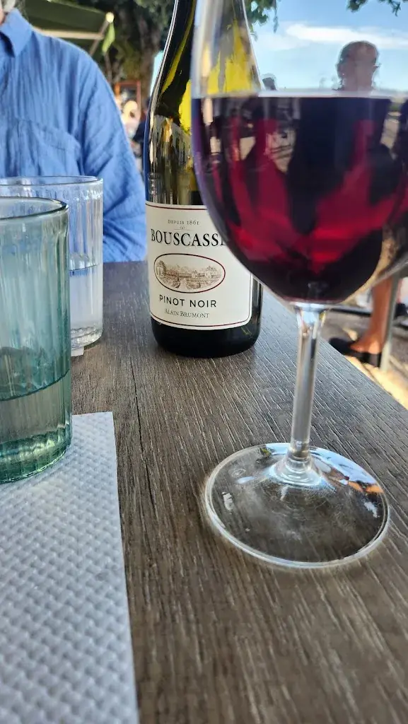 Jamey Pender_Le Poulet à 3 Pattes_Pau_review