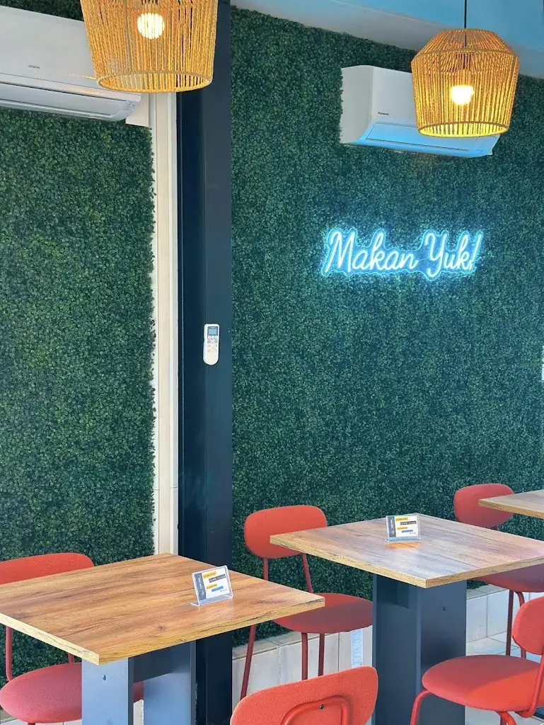 Asie'ette | Plus on nems plus on riz_Lons_slider_image_1