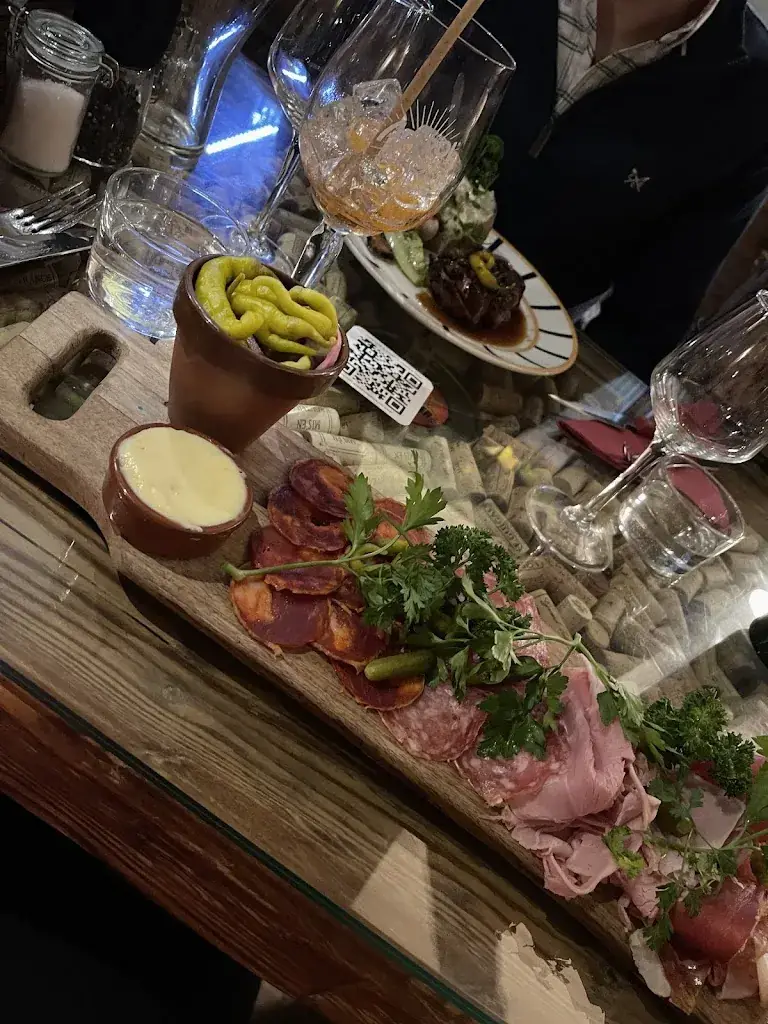 Kerris Poland_La Crémaillère L’Alpe d’Huez_Huez_recensione