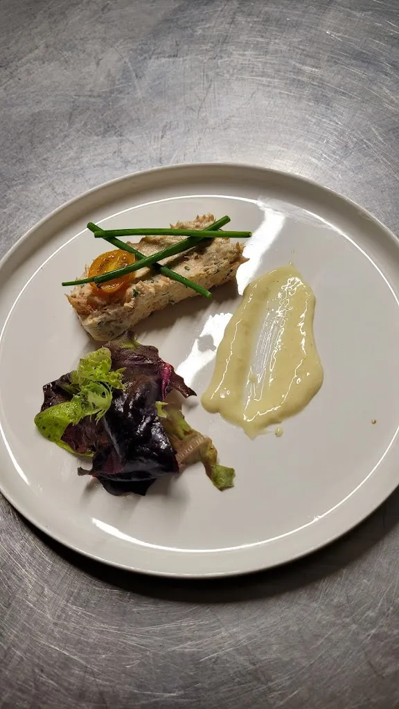 m Restaurant_Pau_slider_image_2