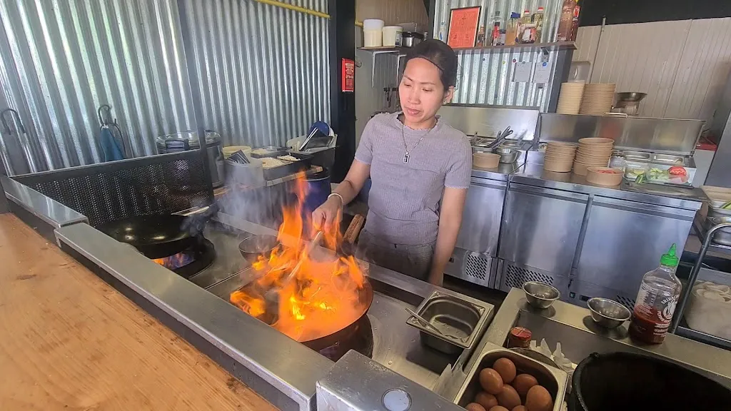 Wok Away_Jurançon_slider_image_2