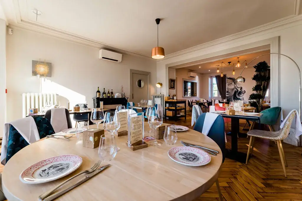 L'Esberit Restaurant in Bizanos